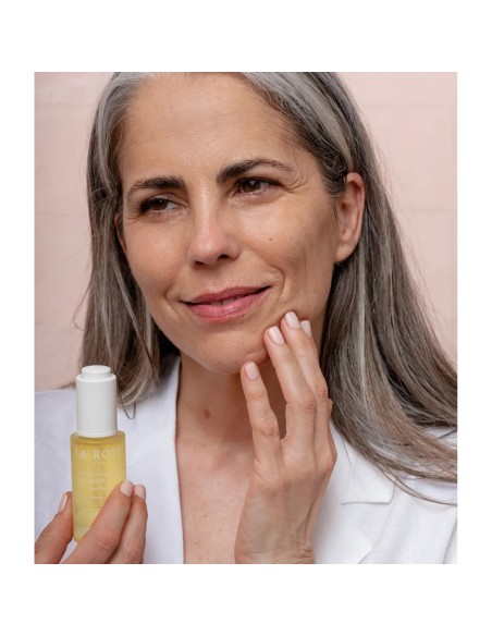 La Rosee Serum za puniji izgled lica 5 organskih biljnih ulja La Rosee Serum za puniji izgled lica 5 organskih biljnih ulja