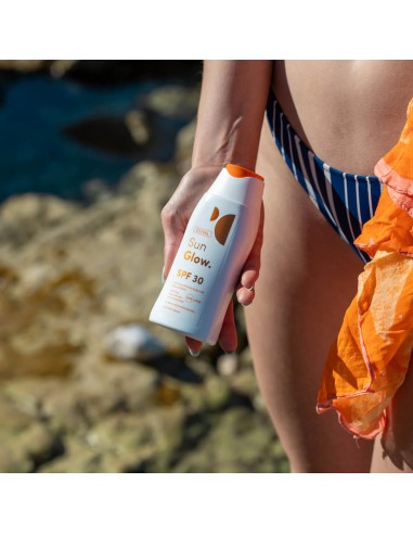 Olival SunGlow. shimmer mlijeko za zaštitu od sunca SPF 30 Olival SunGlow. shimmer mlijeko za zaštitu od sunca SPF 30