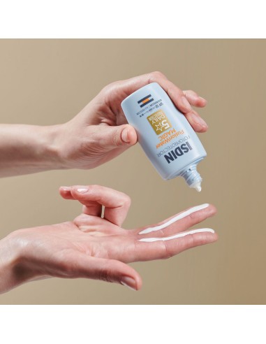 ISDIN Fotoprotector Fusion Water Magic SPF 50 krema ISDIN Fotoprotector Fusion Water Magic SPF 50 krema