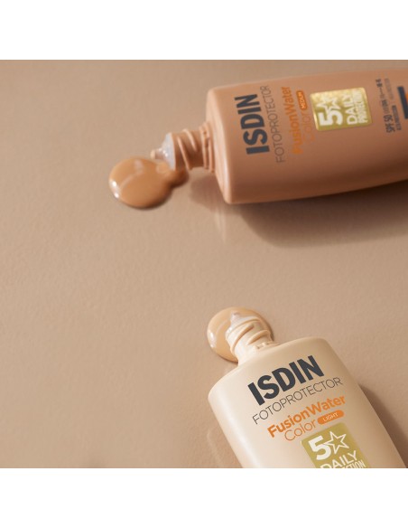 ISDIN Fotoprotector Fusion Water Color Light SPF 50 krema ISDIN Fotoprotector Fusion Water Color Light SPF 50 krema