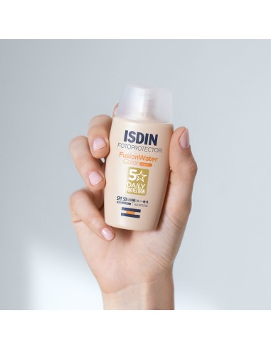 ISDIN Fotoprotector Fusion Water Color Light SPF 50 krema ISDIN Fotoprotector Fusion Water Color Light SPF 50 krema