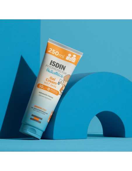 ISDIN FotoProtector Gel Cream Pediatrics Wet Skin SPF50 dječja krema ISDIN FotoProtector Gel Cream Pediatrics Wet Skin SPF50 dječja krema