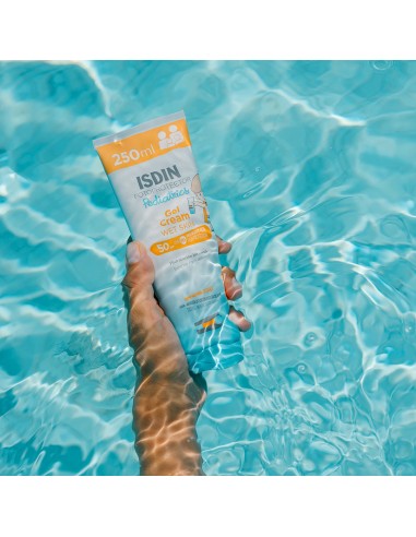 ISDIN FotoProtector Gel Cream Pediatrics Wet Skin SPF50 dječja krema ISDIN FotoProtector Gel Cream Pediatrics Wet Skin SPF50 dječja krema