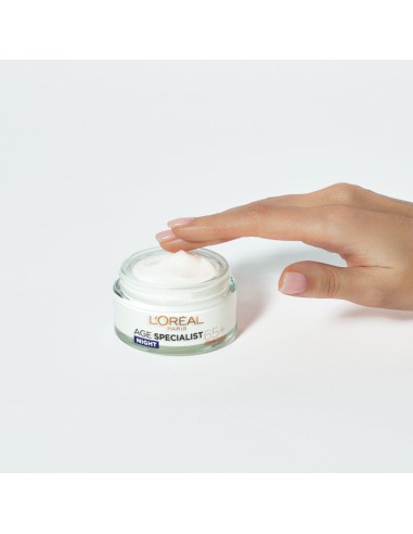 L'Oreal Paris Age Specialist Anti-Wrinkle 65+ Noćna njega protiv bora 50 ml L'Oreal Paris Age Specialist Anti-Wrinkle 65+ Noćna njega protiv bora 50 ml