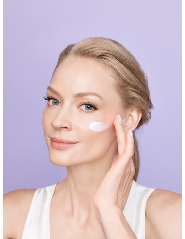 L'Oreal Paris Hyaluron Specialist dnevna hidratantna krema za vraćanje volumena 50 ml L'Oreal Paris Hyaluron Specialist dnevna hidratantna krema za vraćanje volumena 50 ml