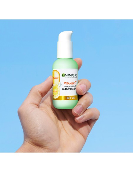 Garnier Vitamin C* 2U1 Serum-krema za blistavu kožu SPF25 Garnier Vitamin C* 2U1 Serum-krema za blistavu kožu SPF25