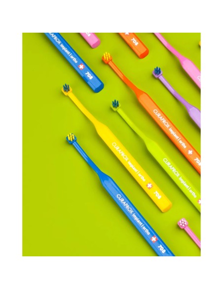 Curaprox CS 708 Implant Ortho četkica za zube