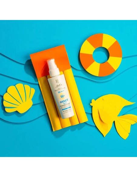 Bionike Aknet Sun Fluid SPF50+ UV zaštita lagane fluidne teksture (Very high protection) Bionike Aknet Sun Fluid SPF50+ UV zaštita lagane fluidne teksture (Very high protection)