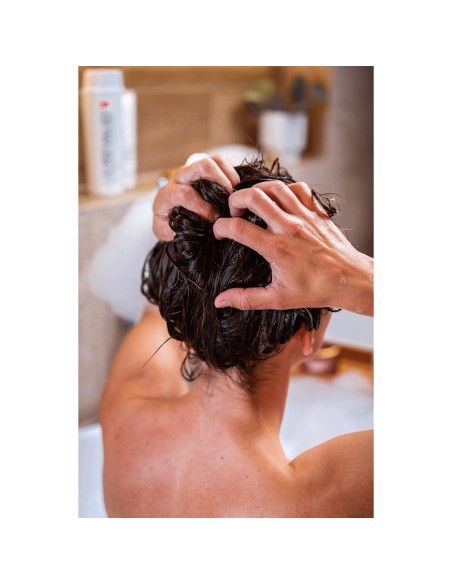 Revalid Anti Hair Loss Stimulating šampon 1+1 Promo pakiranje Revalid Anti Hair Loss Stimulating šampon 1+1 Promo pakiranje