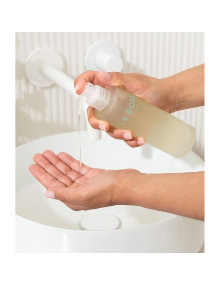 La Rosee punjiva prazna staklena boca