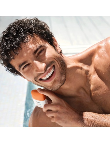 Vichy Capital Soleil UV Aqua medium tonirani hidracijski fluid SPF50+ vrlo visoka zaštita