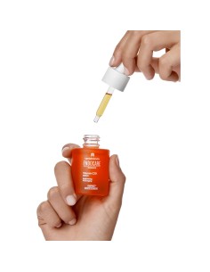 Endocare Radiance Vitamin C20 serum 2